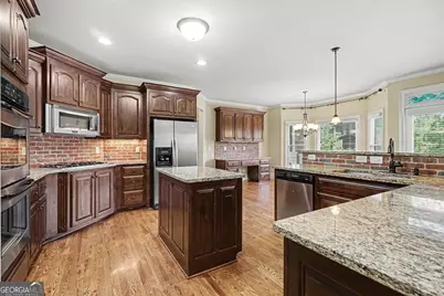 2435 Retreat Point Parkway, Hoschton, GA 30548 - Photo 17