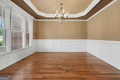 2435 Retreat Point Parkway, Hoschton, GA 30548 - Photo 9