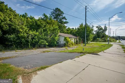 1762 Jeffersonville Road, Macon, GA 31217 - Photo 11