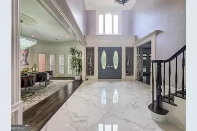 8190 Nesbit Ferry Road, Sandy Springs, GA 30350 - Photo 5