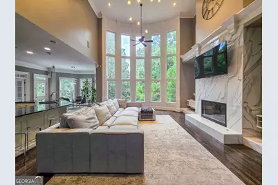 8190 Nesbit Ferry Road, Sandy Springs, GA 30350 - Photo 19