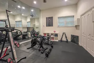 8190 Nesbit Ferry Rd, Sandy Springs, GA 30350 - Photo 35