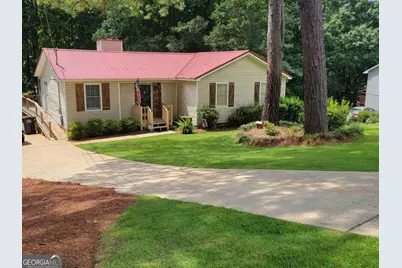 205 Pinehaven Drive, Lagrange, GA 30240 - Photo 1