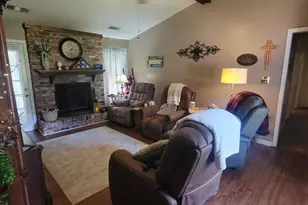 205 Pinehaven Dr, Lagrange, GA 30240 - Photo 3