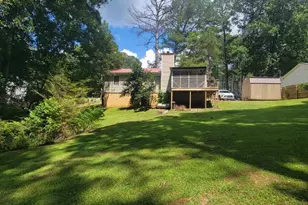 205 Pinehaven Dr, Lagrange, GA 30240 - Photo 17