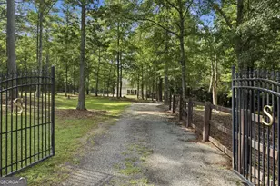 559 Macedonia Rd, Covington, GA 30014 - Photo 5