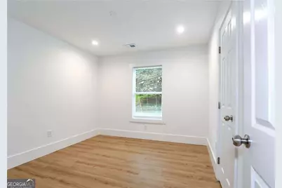 2130 Donald Lee Hollowell Parkway NW, Atlanta, GA 30318 - Photo 17