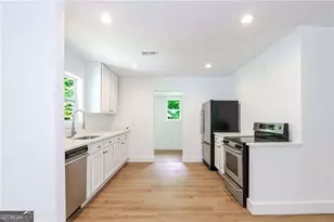 2130 Donald Lee Hollowell Pkwy NW, Atlanta, GA 30318 - Photo 3