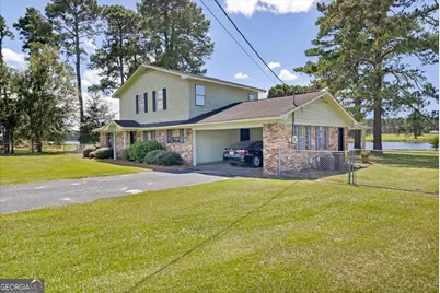 443 Lakeshore Road, Pelham, GA 31779 - Photo 13