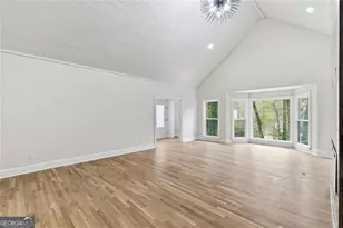 7170 Riverside Dr NW, Atlanta, GA 30328 - Photo 13