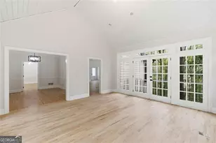 7170 Riverside Dr NW, Atlanta, GA 30328 - Photo 17