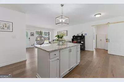 2725 Shoreland Drive SW, Atlanta, GA 30331 - Photo 17