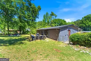2725 Shoreland Dr SW, Atlanta, GA 30331 - Photo 31