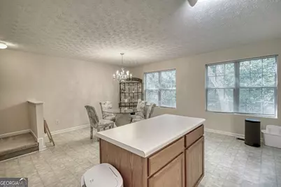 5687 Strathmoor Manor Circle, Lithonia, GA 30058 - Photo 11