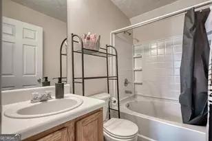 5687 Strathmoor Manor Cir, Lithonia, GA 30058 - Photo 15