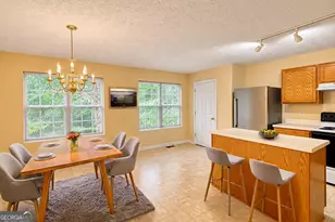 5687 Strathmoor Manor Cir, Lithonia, GA 30058 - Photo 15
