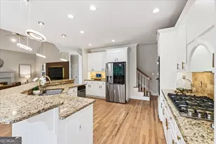 9170 Nesbit Lakes Dr, Alpharetta, GA 30022 - Photo 19