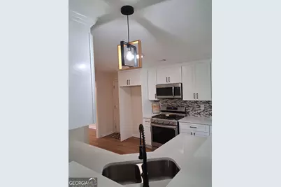 8495 Glendevon Court, Riverdale, GA 30274 - Photo 5