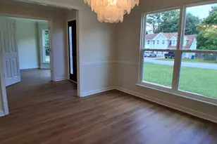 8495 Glendevon Ct, Riverdale, GA 30274 - Photo 3