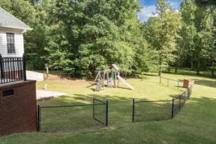 1628 Valley View Dr, Elberton, GA 30635 - Photo 41