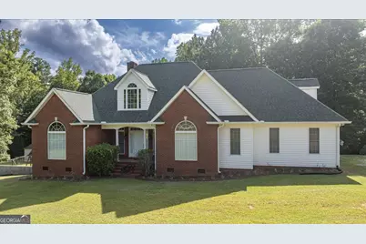 1628 Valley View Drive, Elberton, GA 30635 - Photo 1