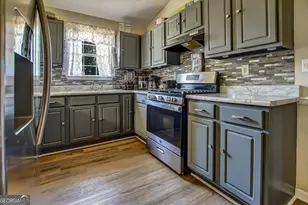 140 Greenleaf Dr, Hampton, GA 30228 - Photo 11