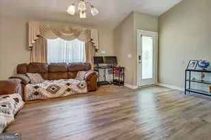 140 Greenleaf Dr, Hampton, GA 30228 - Photo 7