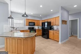 250 Rainbow Dr, Mansfield, GA 30055 - Photo 5