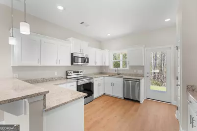 138 Avalon Trace, Statesboro, GA 30458 - Photo 5