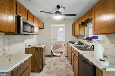 151 Laurelwood Drive, Savannah, GA 31419 - Photo 11
