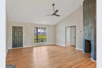5603 Eagles Feather Lane, Riverdale, GA 30274 - Photo 7