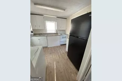 622 Wayne Street N #B, Milledgeville, GA 31061 - Photo 3