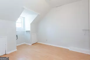 656 Bellemeade Ave NW, Atlanta, GA 30318 - Photo 9