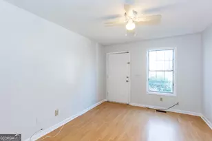 656 Bellemeade Ave NW, Atlanta, GA 30318 - Photo 5