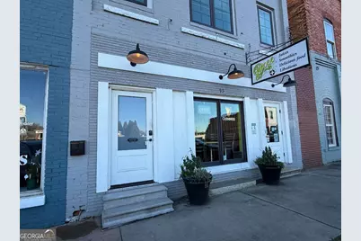 95 W Franklin Street #APT. B, Hartwell, GA 30643 - Photo 1