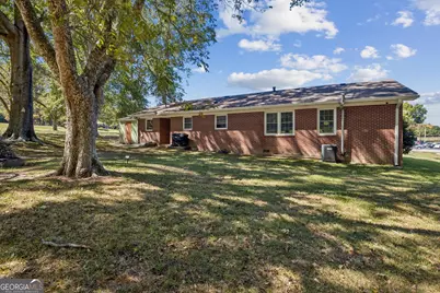 542 Marion Street, Winder, GA 30680 - Photo 41