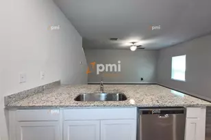 3338 Bridgewood Dr, Macon, GA 31216 - Photo 3