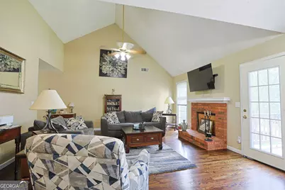 2015 Harfield Court, Bethlehem, GA 30620 - Photo 33