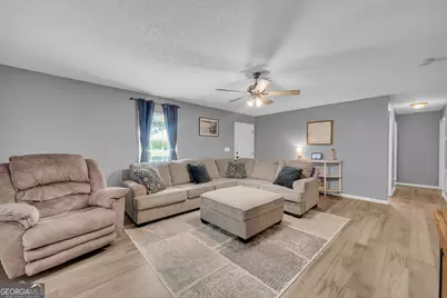 324 Old Canon Church Road, Bowersville, GA 30516 - Photo 11