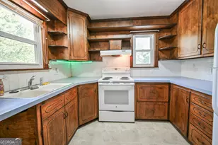 140 October Woods Dr, Athens, GA 30601 - Photo 5