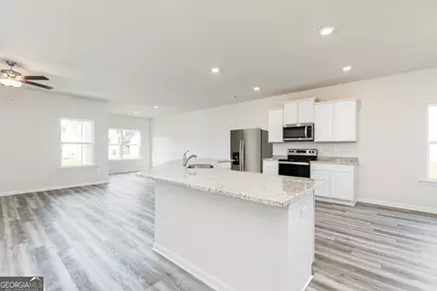 399 Sand Dune Way, Conyers, GA 30013 - Photo 11