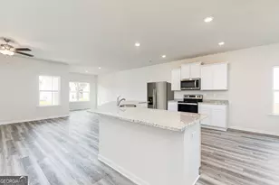 399 Sand Dune Way, Conyers, GA 30013 - Photo 11