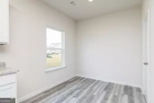 399 Sand Dune Way, Conyers, GA 30013 - Photo 5