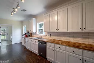262 Brickyard Rd, Comer, GA 30629 - Photo 25