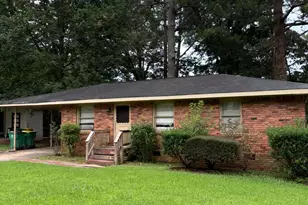 1147 Evelyn Dr, Forest Park, GA 30297 - Photo 1