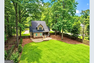 150 W Lakeview Drive NE, Milledgeville, GA 31061 - Photo 9