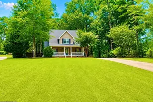150 W Lakeview Dr NE, Milledgeville, GA 31061 - Photo 1