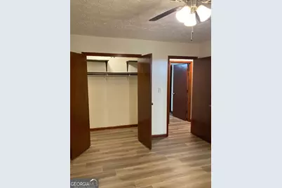 401 Riverbrook Court, Riverdale, GA 30274 - Photo 3
