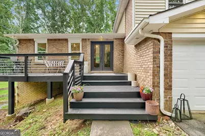 118 Glenell Drive, Woodstock, GA 30189 - Photo 1