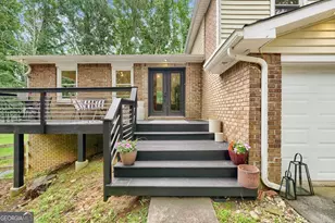 118 Glenell Dr, Woodstock, GA 30189 - Photo 1